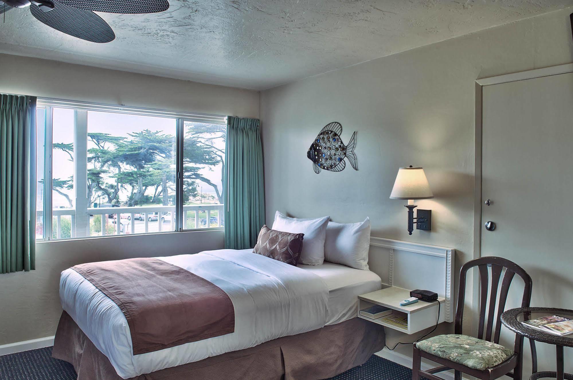 Lovers Point Inn Pacific Grove Exterior photo
